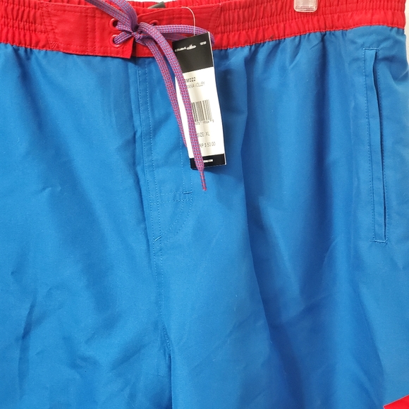 NWT Adidas 20" Mania Volley Trunk XL - Picture 6 of 9